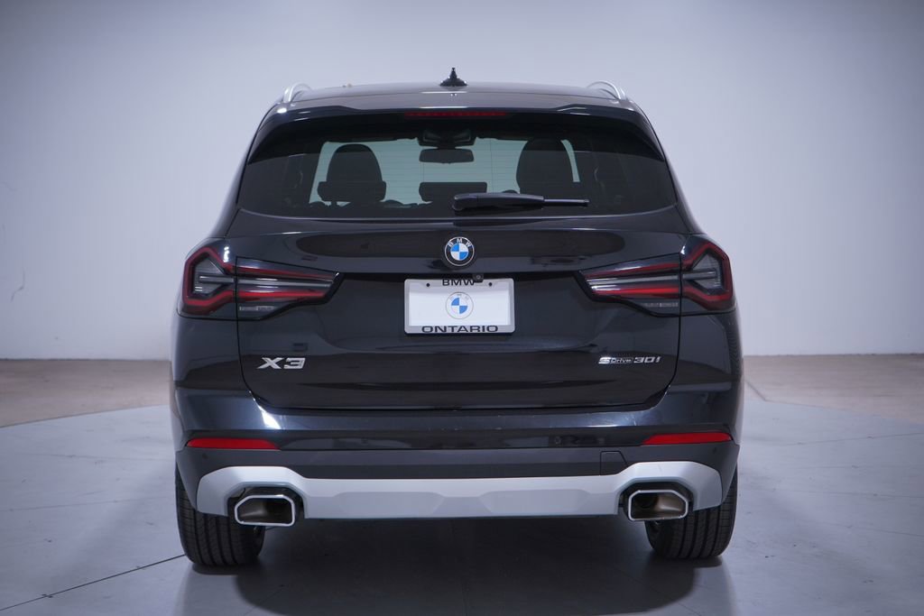 Used 2023 BMW X3 sDrive30i w/ Convenience Package image 5