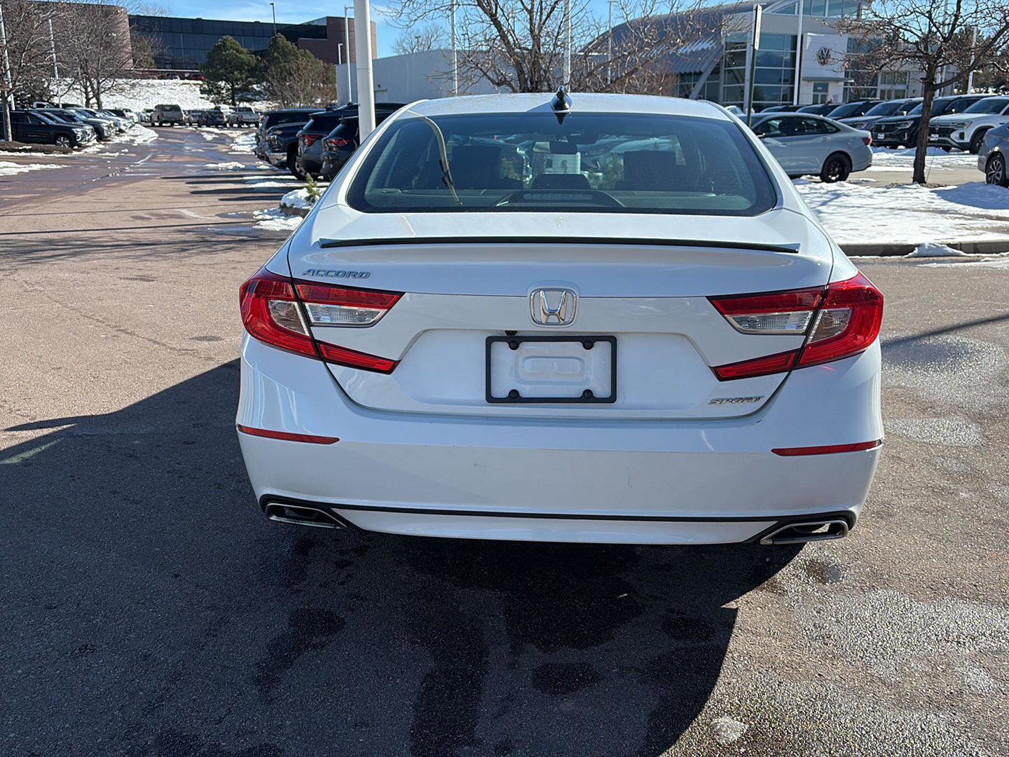 Used 2021 Honda Accord Sport image 5