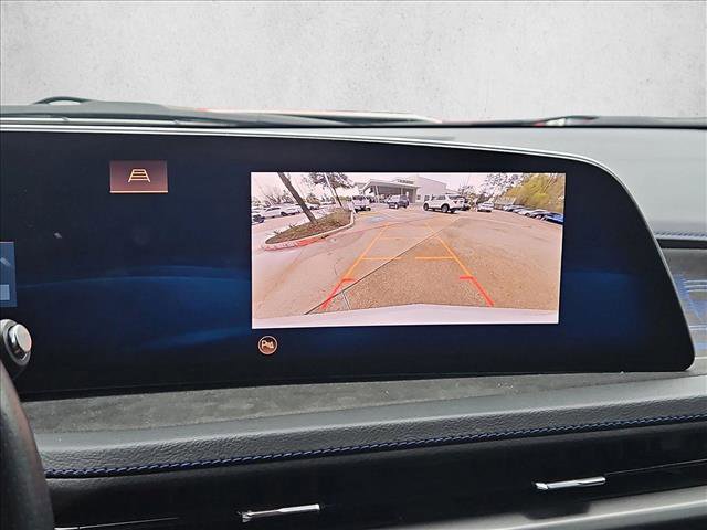 Used 2024 Cadillac XT4 Sport w/ Cold Weather Package image 13