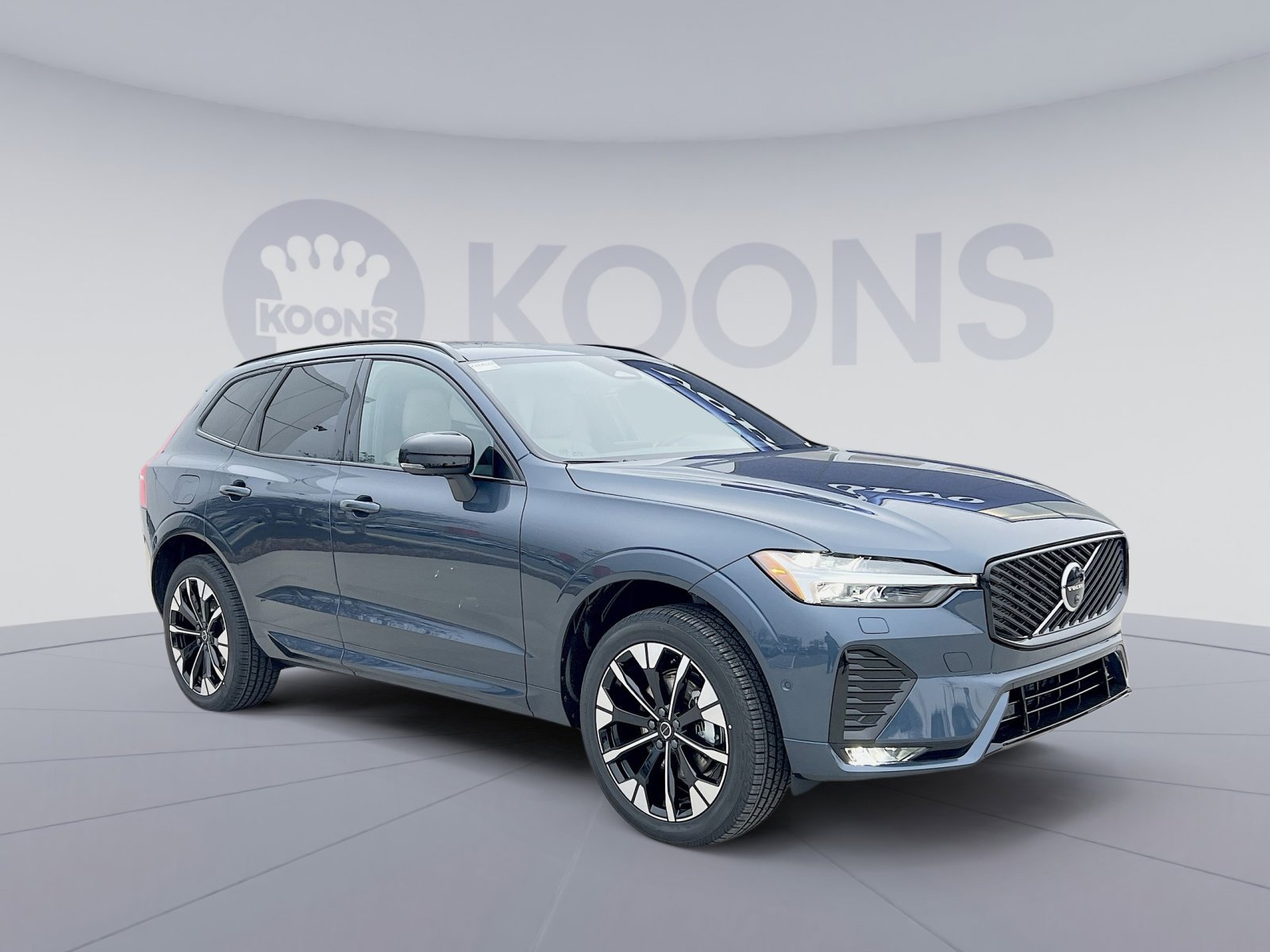 New 2026 Volvo XC60 B5 Plus w/ Protection Package Premier image 10