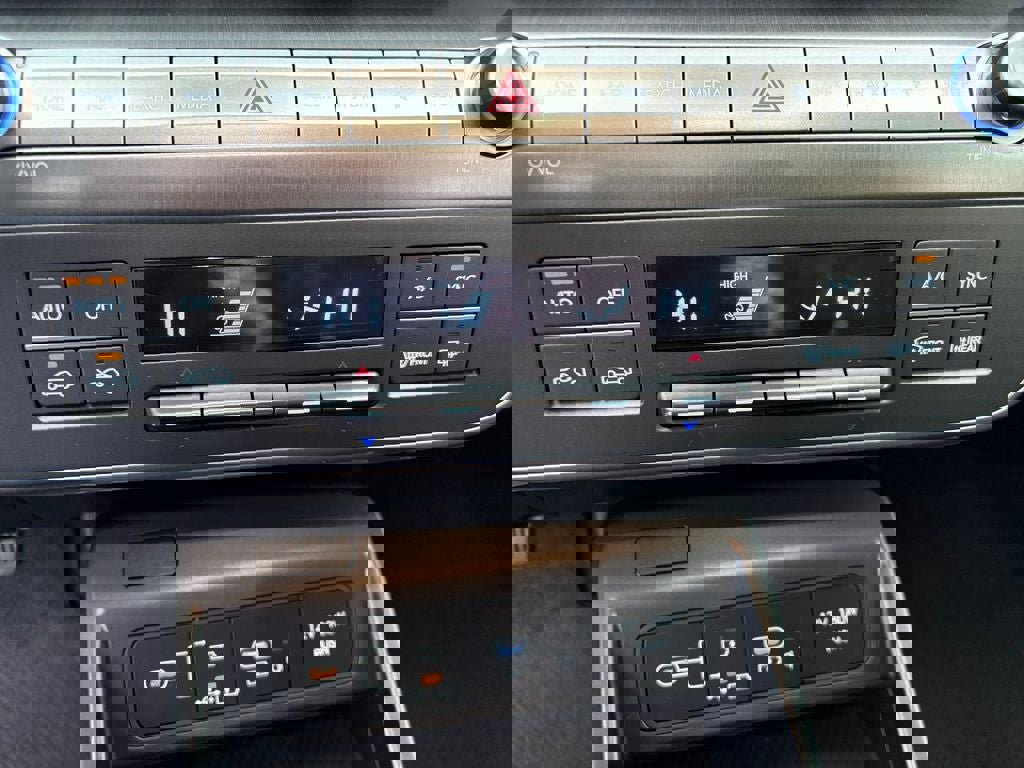 New 2026 Hyundai Kona Limited image 31