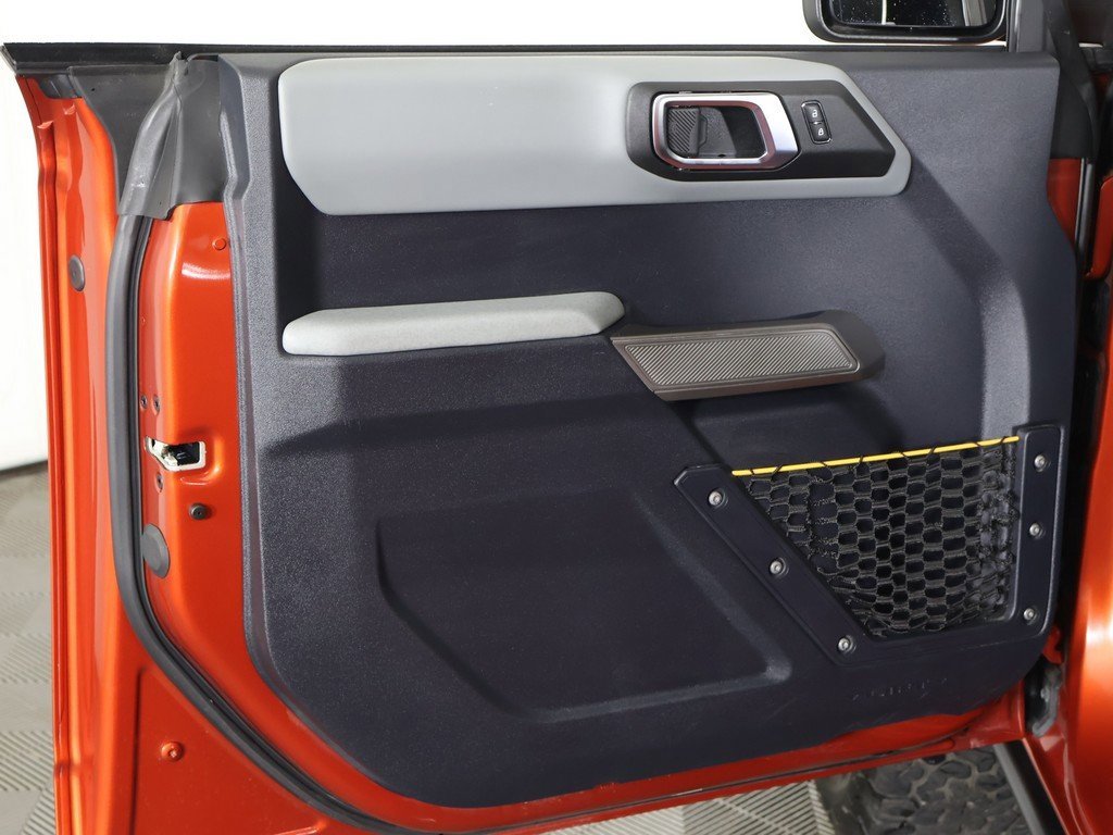 Used 2023 Ford Bronco Badlands image 19