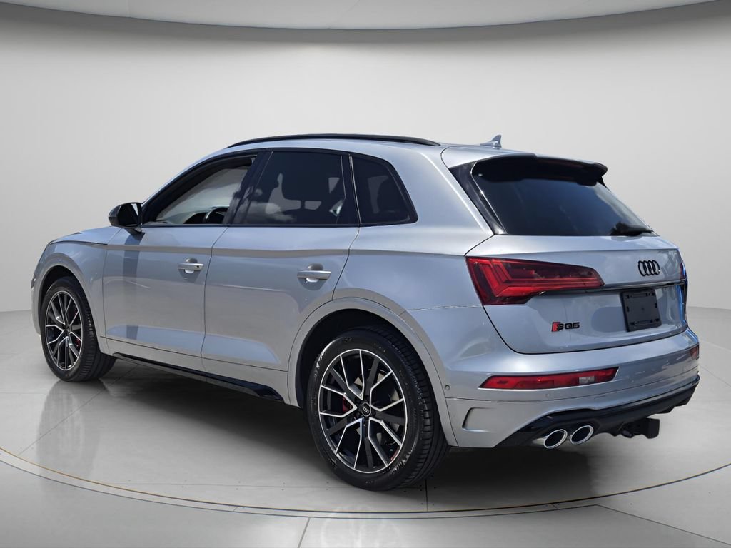 Used 2023 Audi SQ5 Prestige w/ Prestige Package AWD/4WD image 7