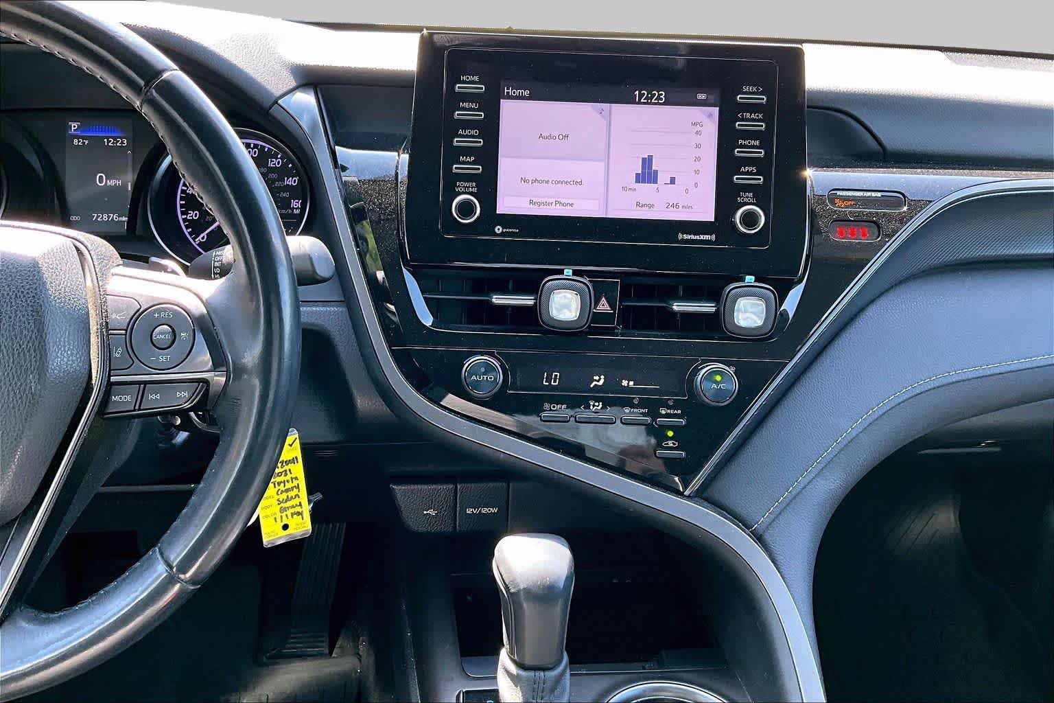Used 2021 Toyota Camry SE FWD image 6
