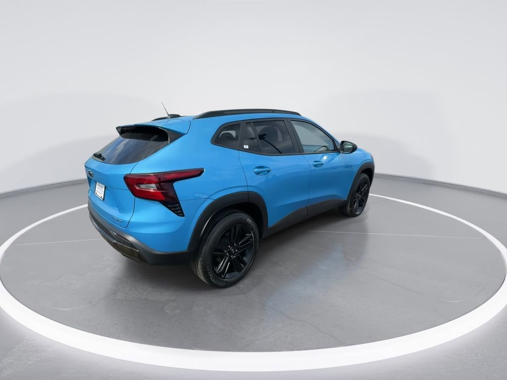 Used 2025 Chevrolet Trax ACTIV w/ Driver Confidence Package image 8