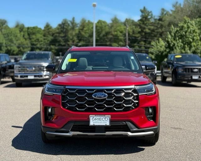 New 2026 Ford Explorer Platinum w/ LUX Leather Package AWD/4WD image 11