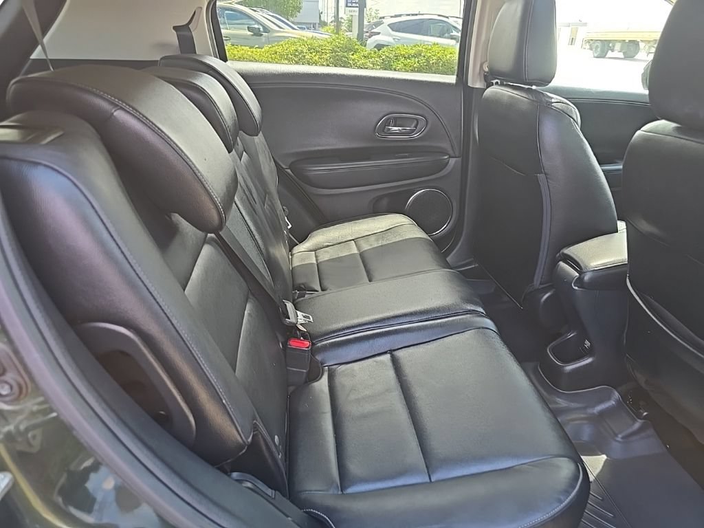 Used 2016 Honda HR-V EX-L image 10