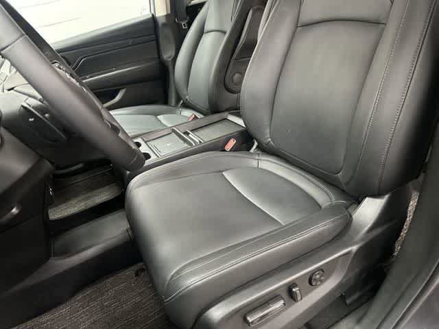 Used 2025 Honda Odyssey EX-L image 10