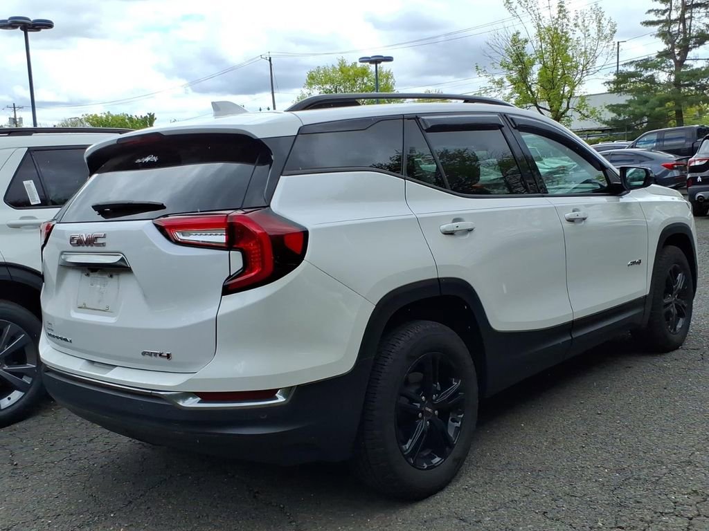 Used 2023 GMC Terrain AT4 w/ Tech Package AWD/4WD image 5