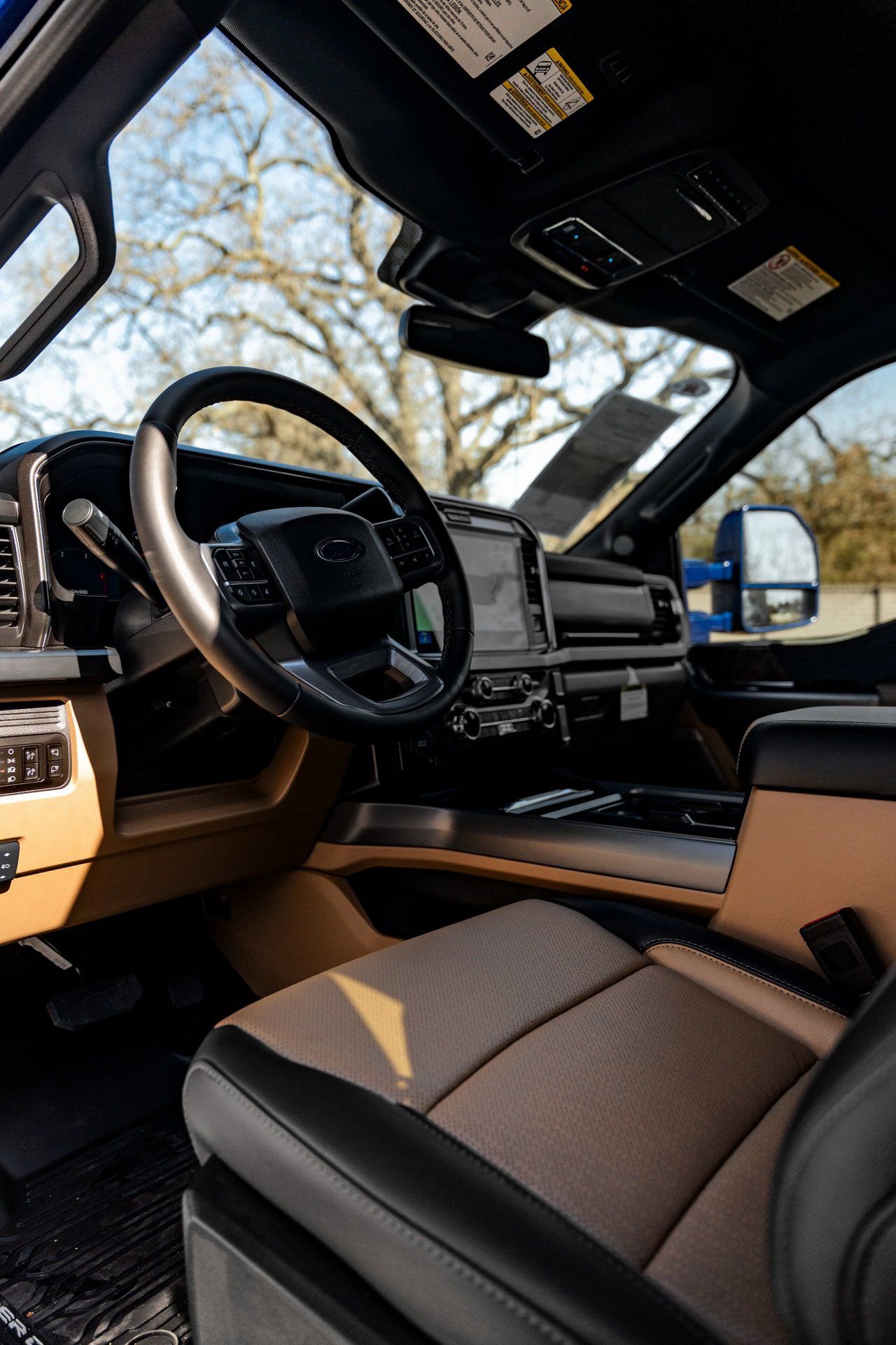 Used 2026 Ford F450 Lariat w/ FX4 Off-Road Package image 4