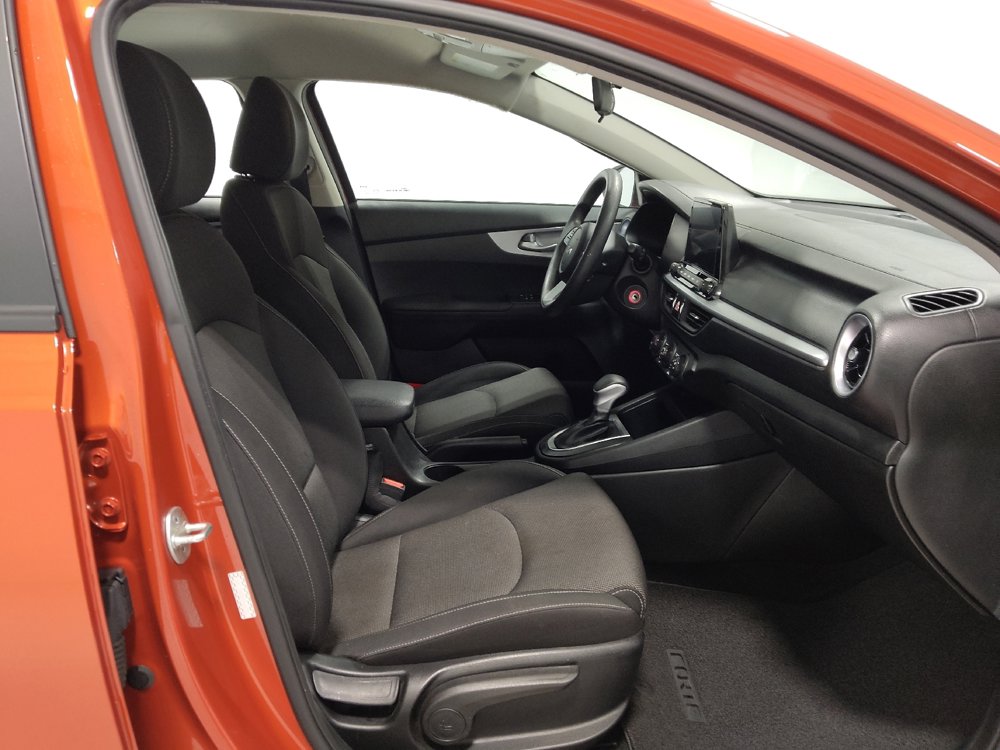 Used 2023 Kia Forte LXS image 21