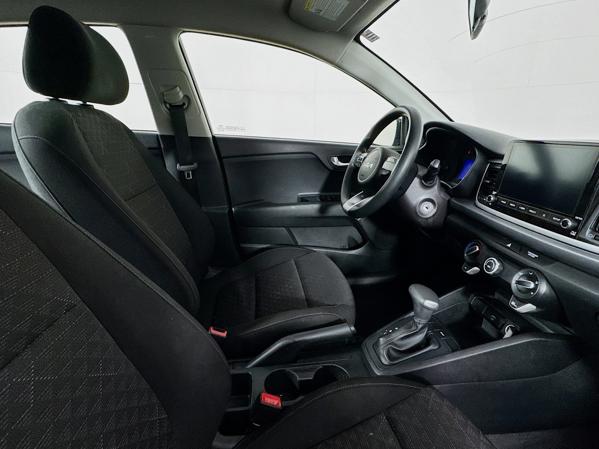 Used 2022 Kia Rio LX image 27