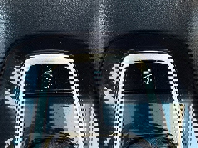 Used 2024 Toyota Corolla LE image 21