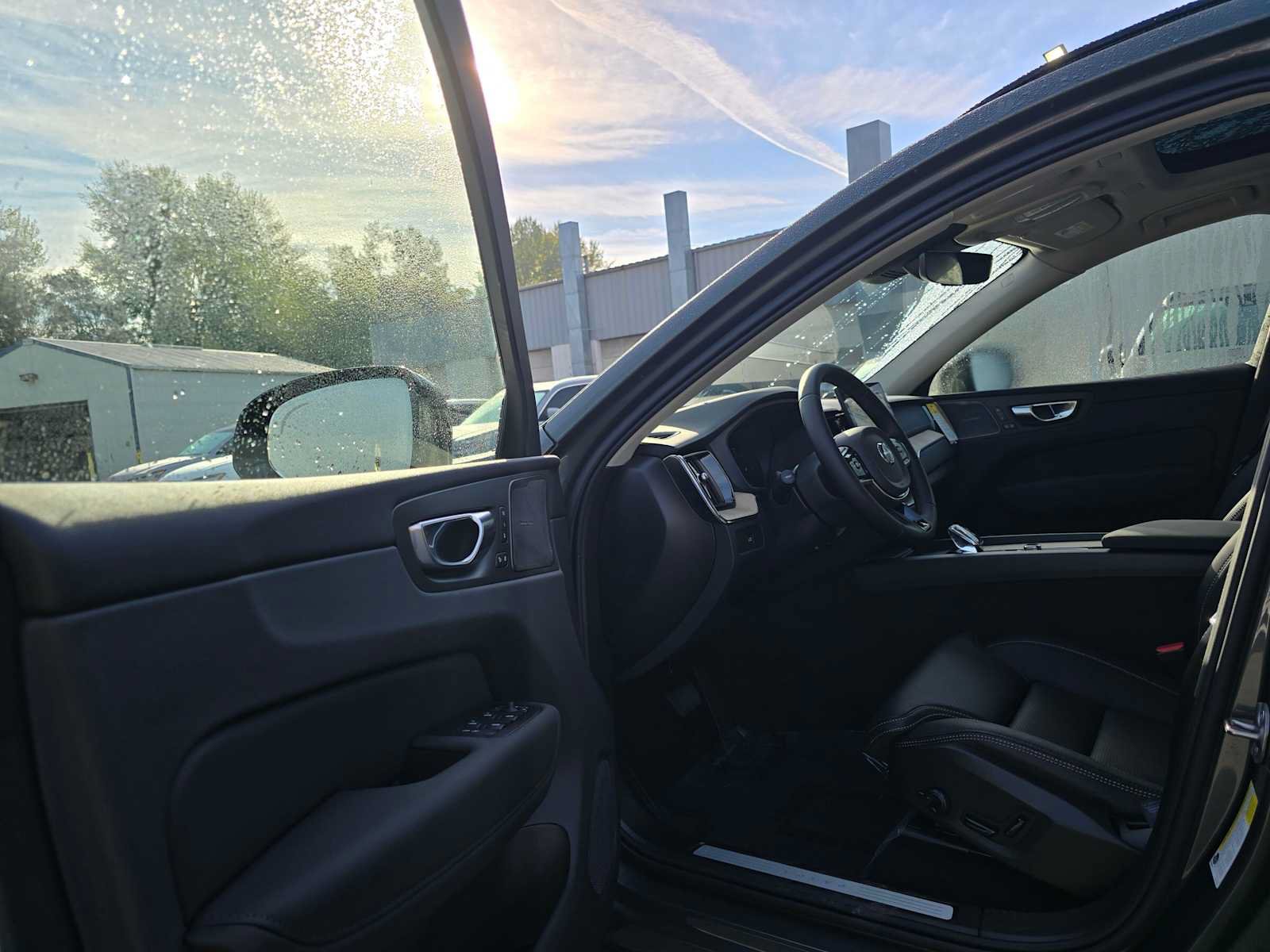 New 2027 Volvo XC60 B5 Ultra AWD/4WD image 20