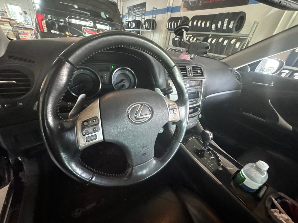Used 2013 Lexus IS 250 RWD image 17