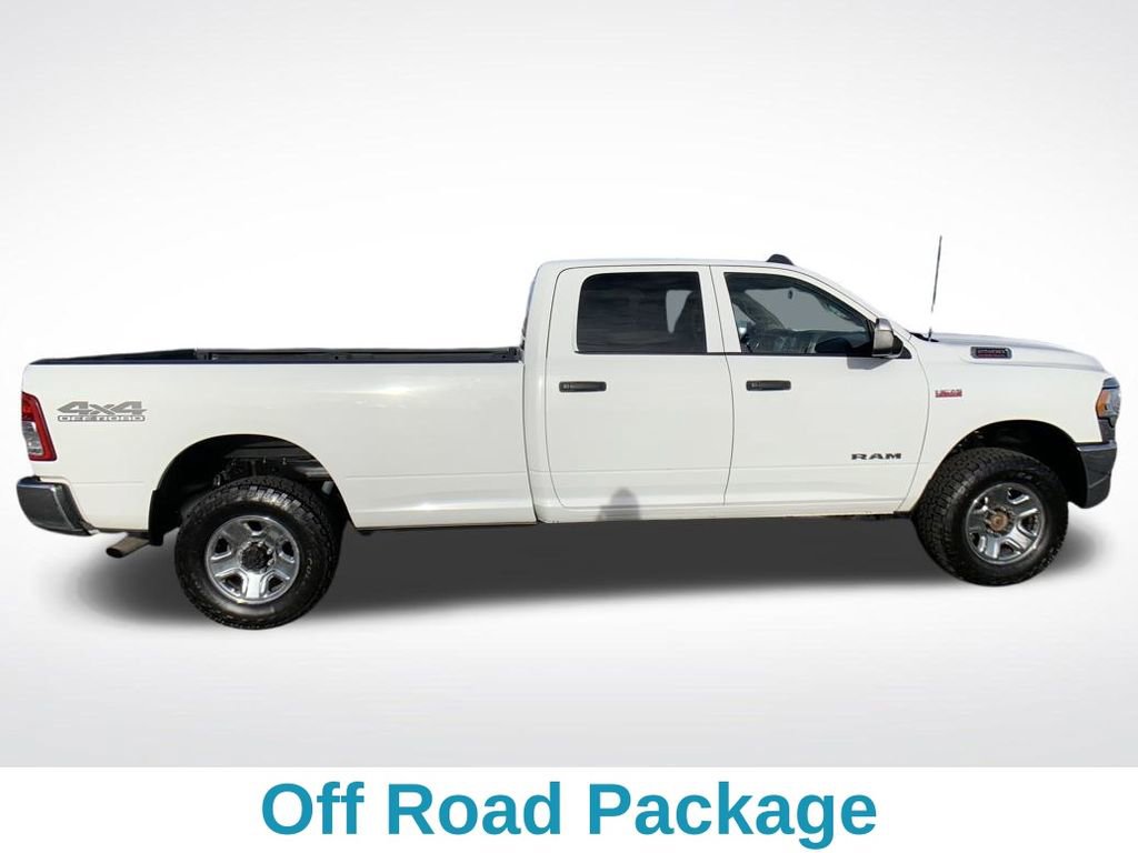 Used 2020 RAM 2500 Tradesman w/ Chrome Appearance Group AWD/4WD image 6