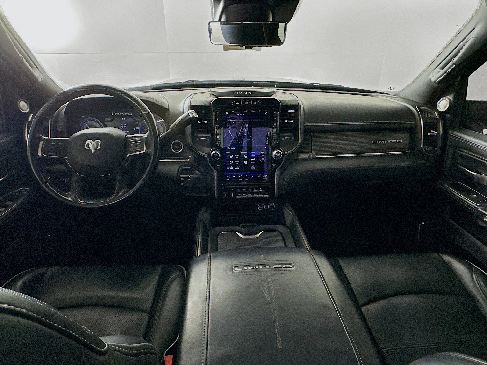 Certified 2021 RAM 3500 Limited image 29