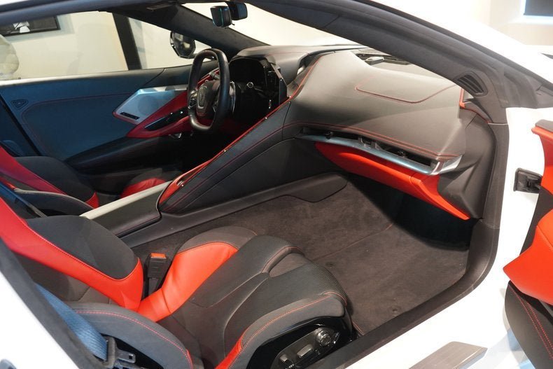 Used 2023 Chevrolet Corvette Stingray Premium Cpe w/ Z51 Performance Package RWD image 73
