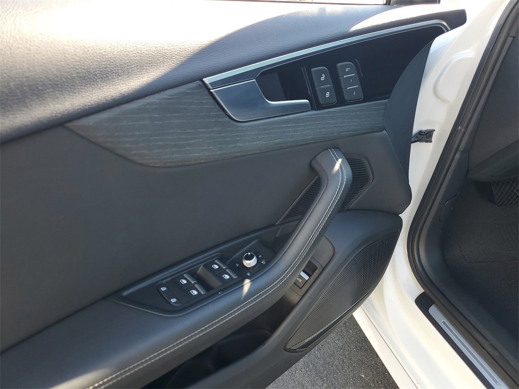 Used 2023 Audi A4 2.0T Premium Plus image 21