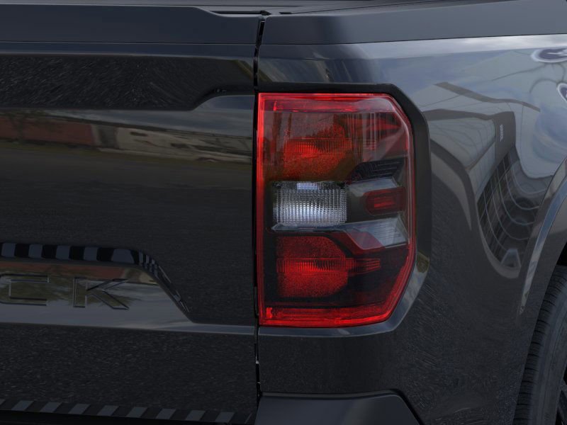 New 2025 Ford Maverick Lariat w/ Black Appearance Package image 22