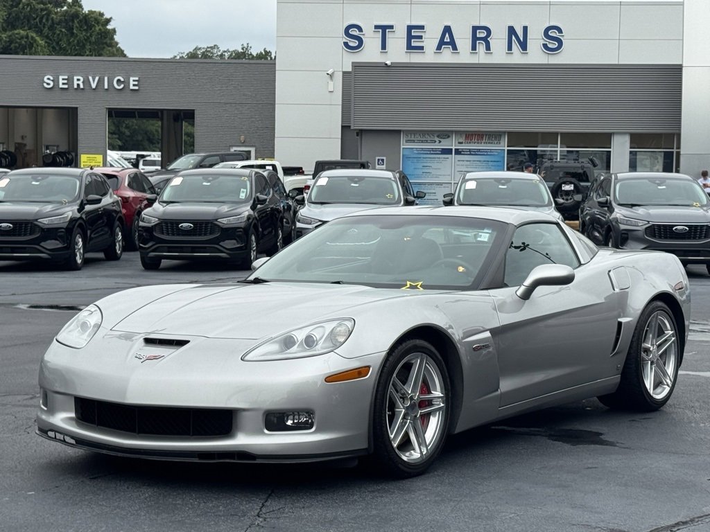 Used 2006 Chevrolet Corvette Z06 w/ Preferred Equipment Group image 2