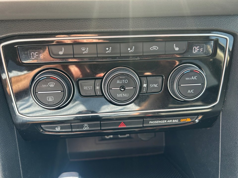 Used 2019 Volkswagen Atlas SEL image 18