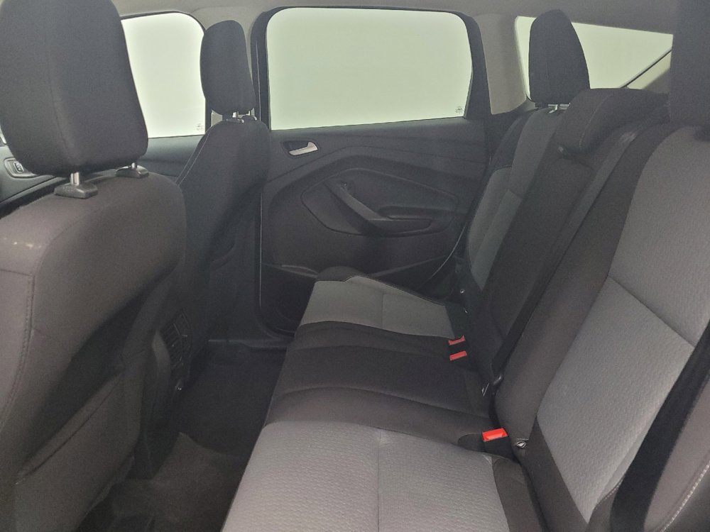 Used 2018 Ford Escape SE w/ Ford Safe & Smart Package AWD/4WD image 18
