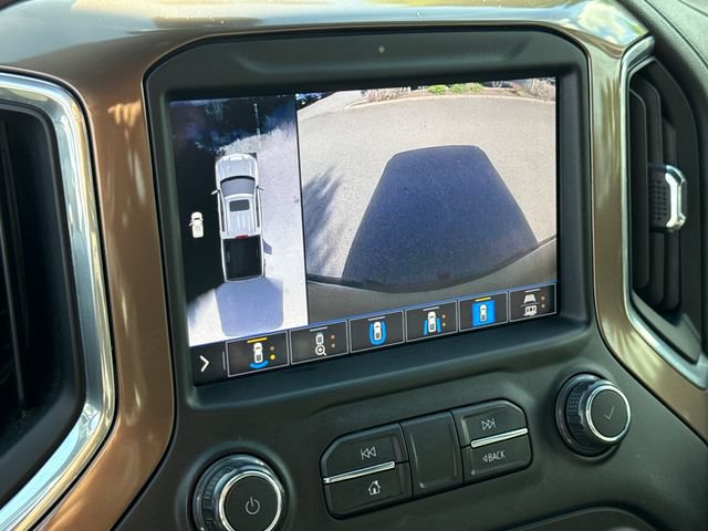 Used 2020 Chevrolet Silverado 1500 High Country w/ Technology Package AWD/4WD image 22
