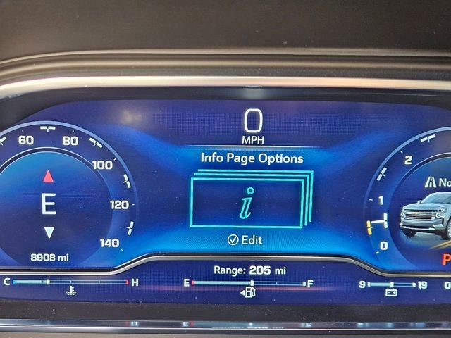 Used 2024 Chevrolet Suburban High Country AWD/4WD image 16