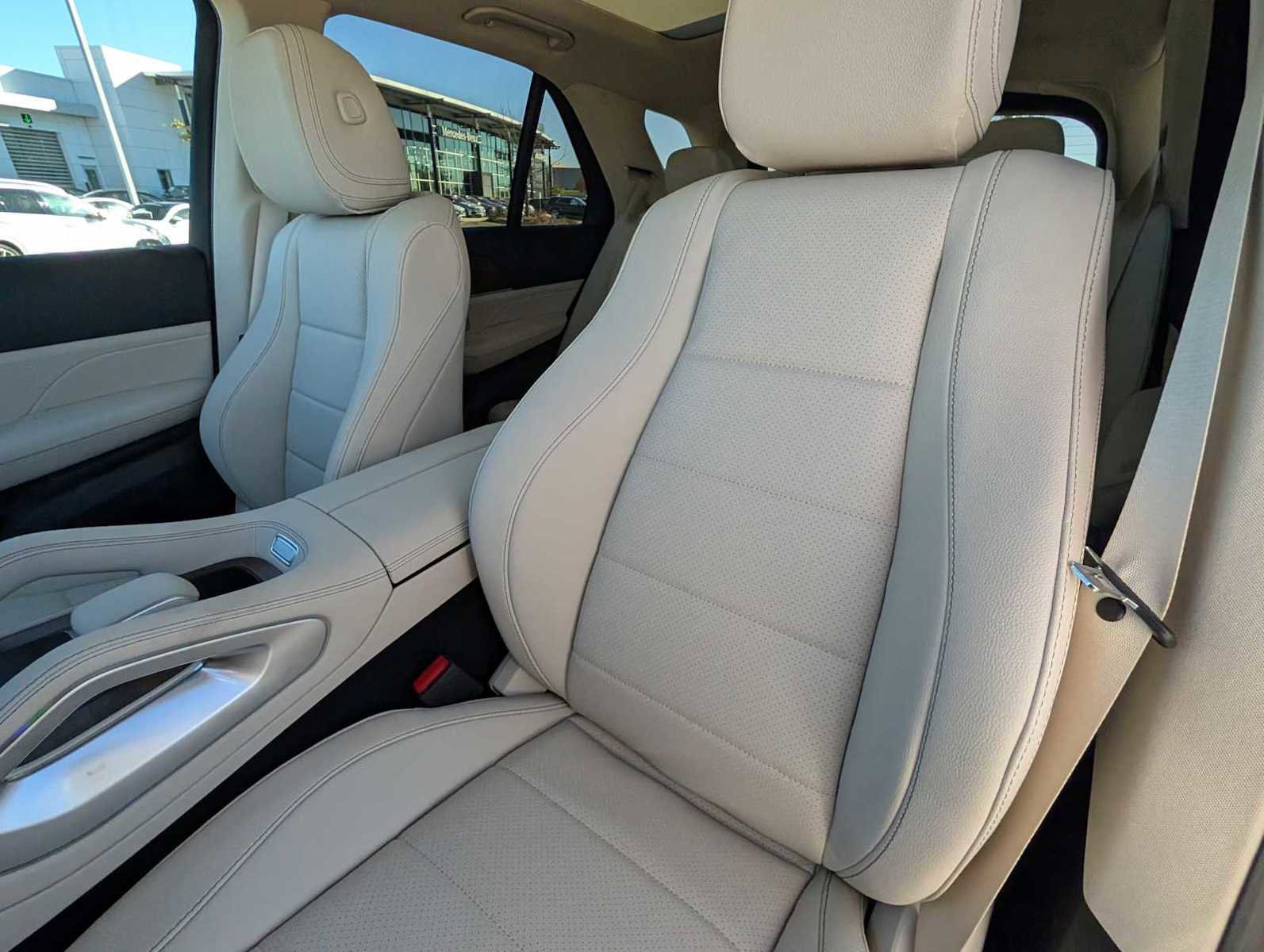 New 2026 Mercedes-Benz GLE 350 4MATIC image 17