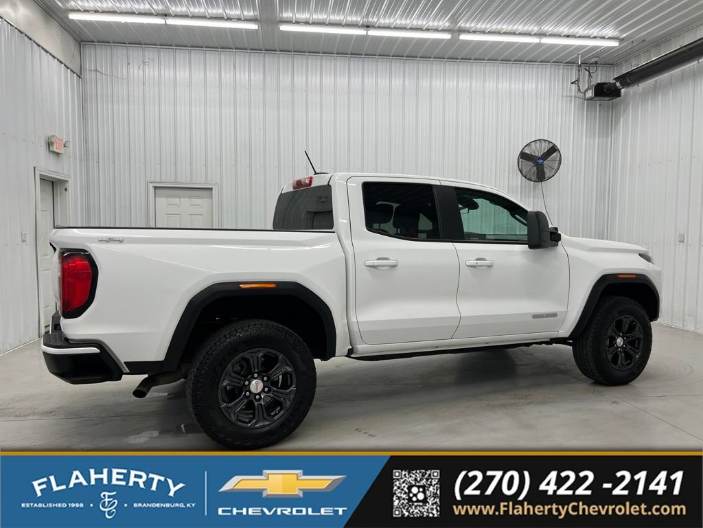 Used 2024 GMC Canyon Elevation AWD/4WD image 2