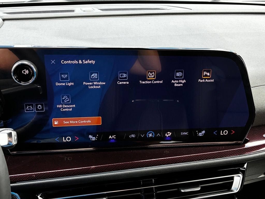 New 2026 Chevrolet Traverse Z71 AWD/4WD image 24