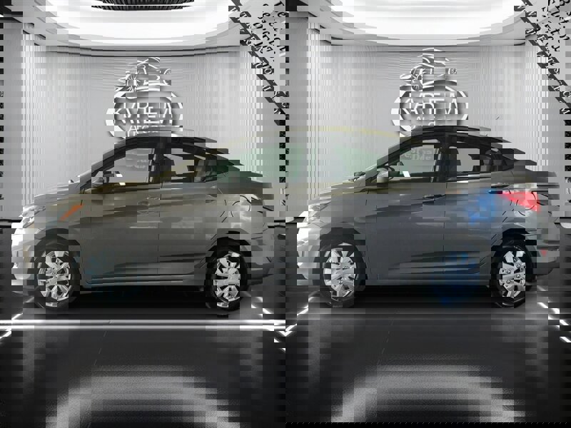 Used 2017 Hyundai Accent SE image 8