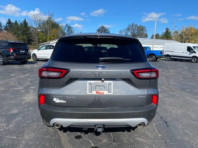 Used 2024 Ford Escape Platinum w/ Premium Technology Package AWD/4WD image 5