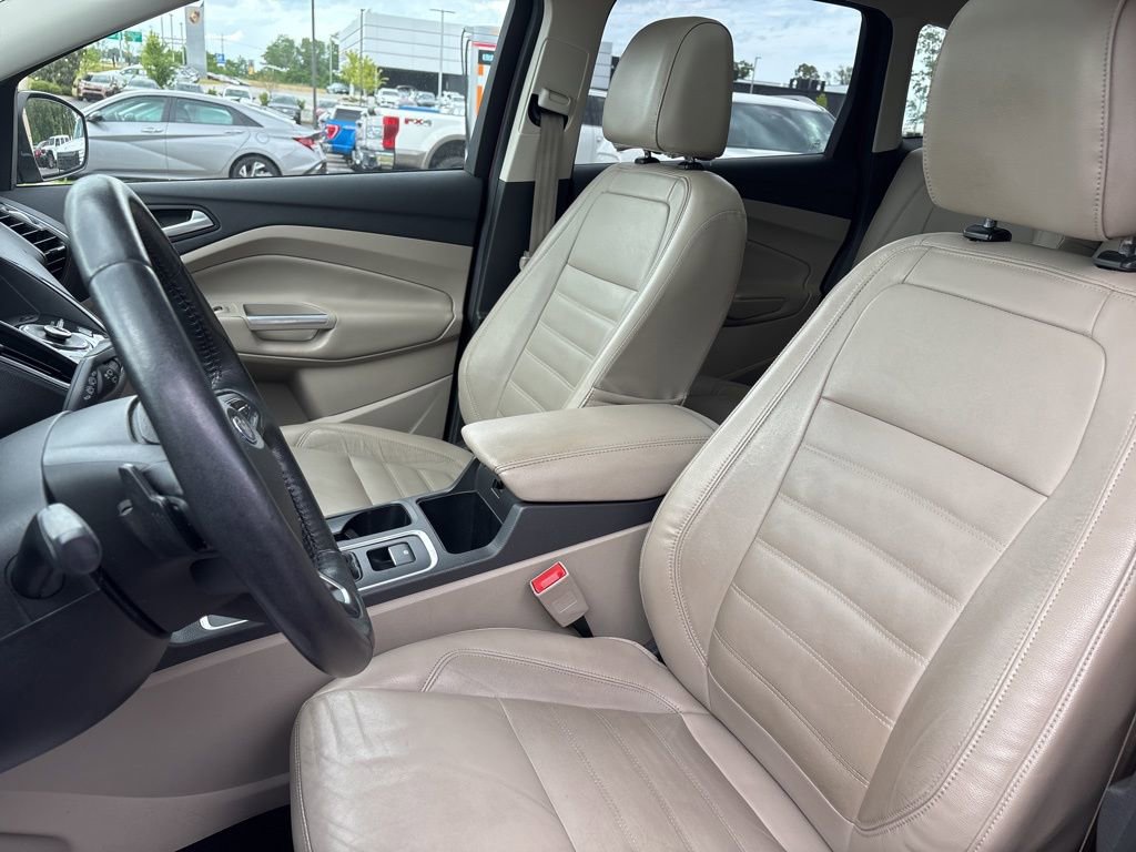 Used 2017 Ford Escape Titanium FWD image 12