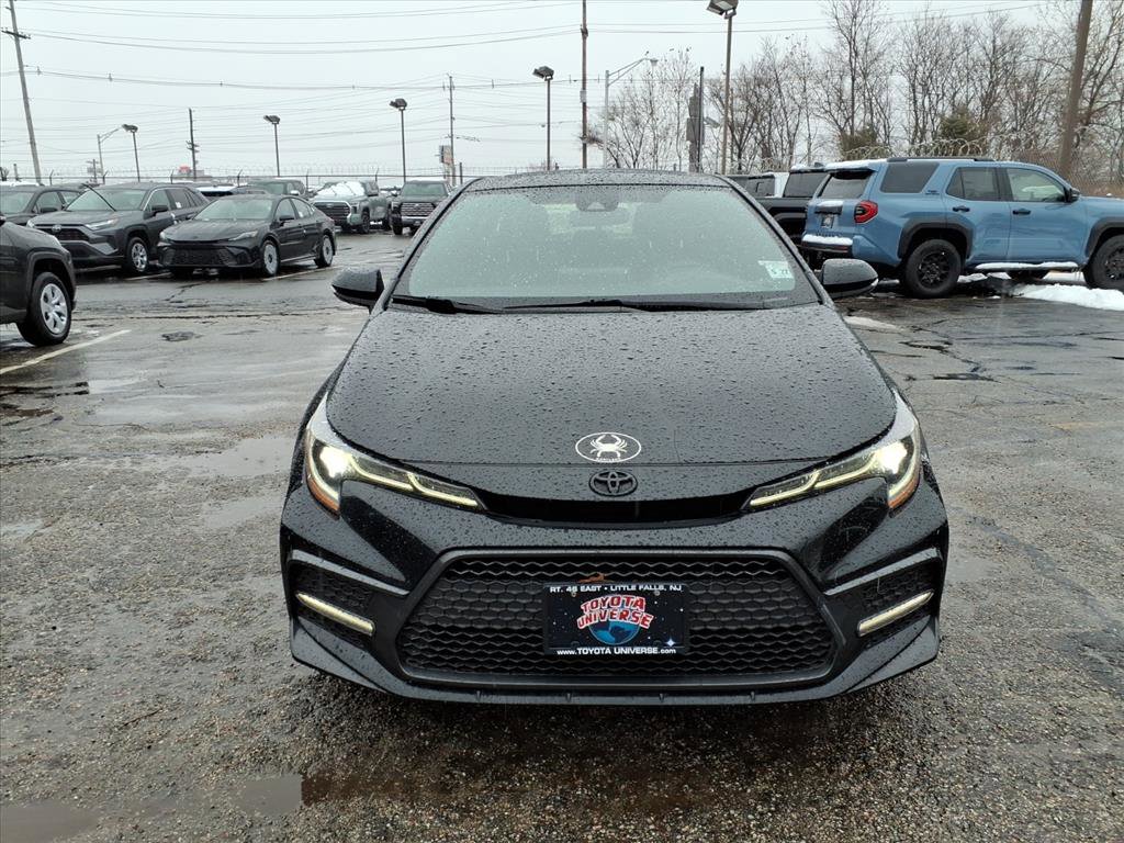 Certified 2022 Toyota Corolla XSE image 2