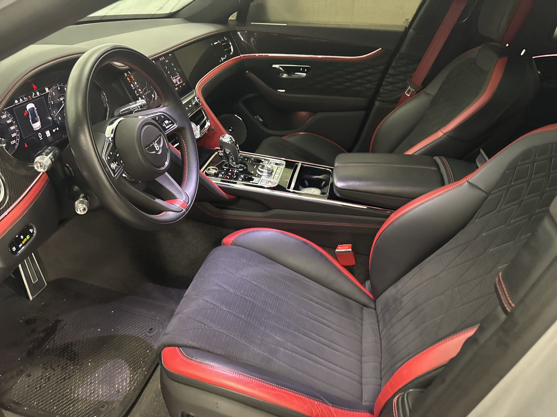 Used 2023 Bentley Flying Spur W12 image 6