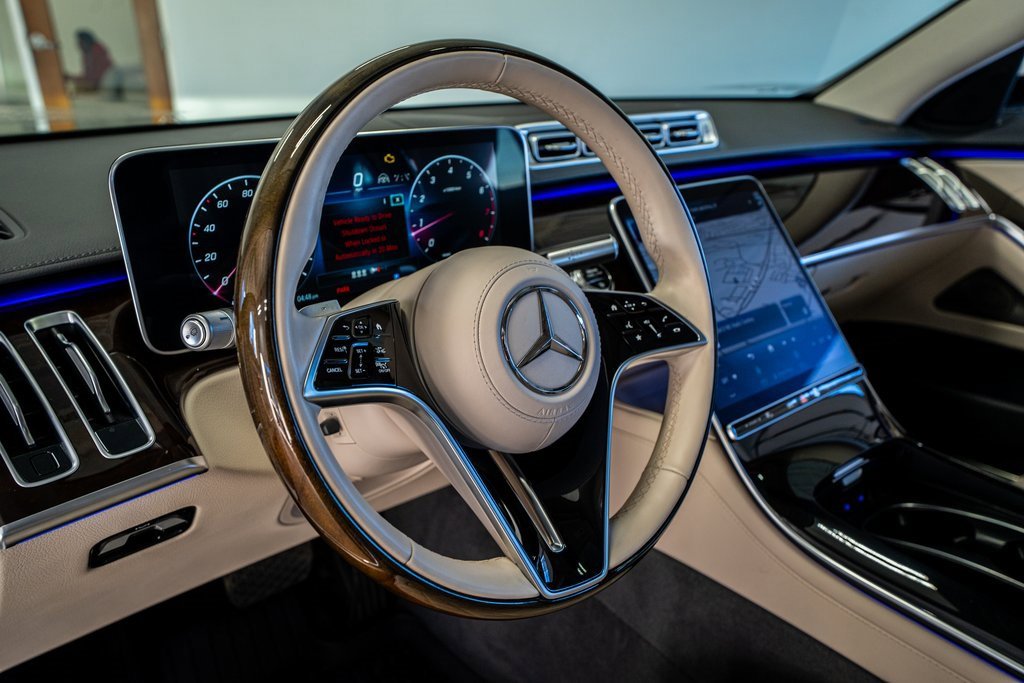 Used 2024 Mercedes-Benz S 580 S 580 image 38