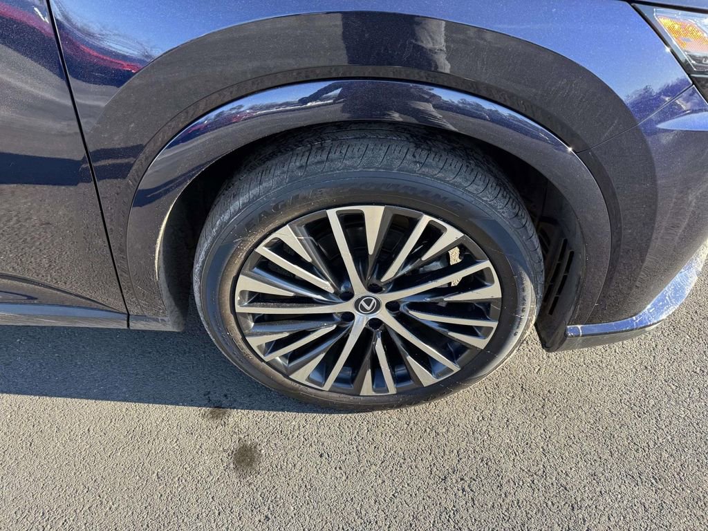 Used 2023 Lexus RX 350 Premium Plus w/ Accessory Package image 7