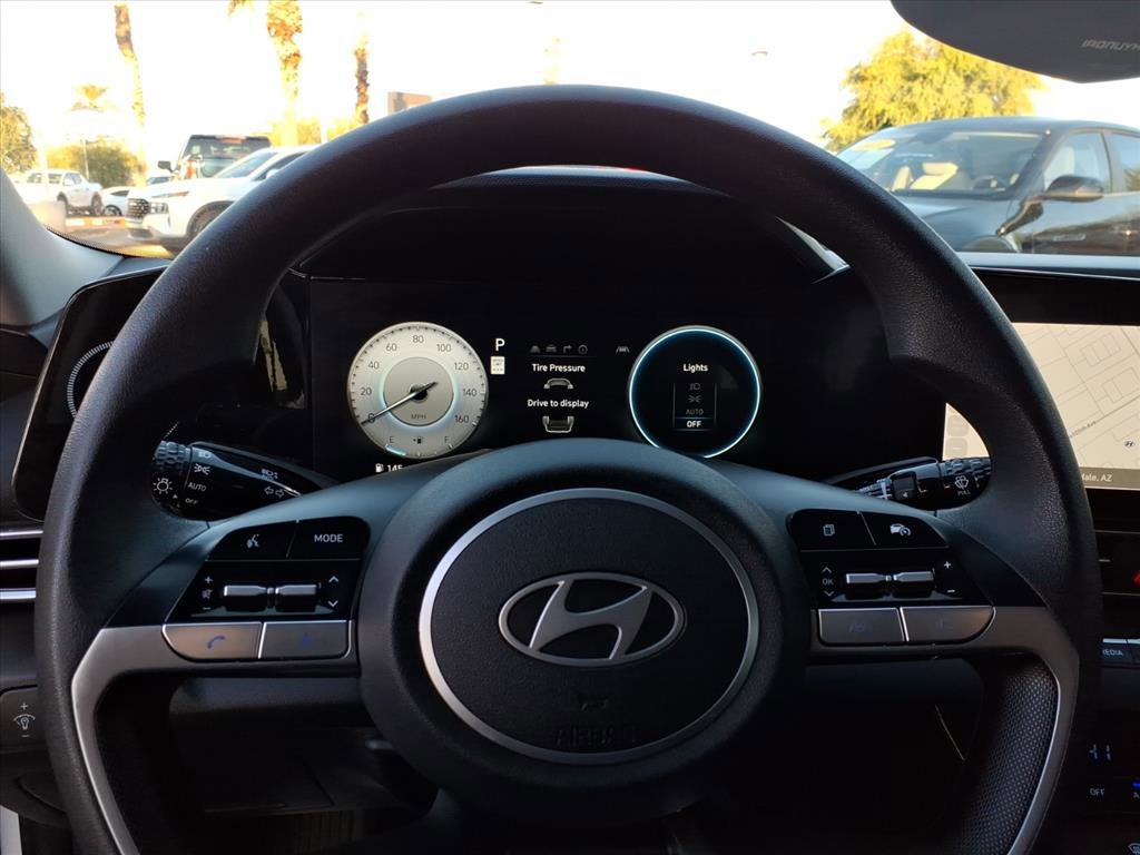 Certified 2024 Hyundai Elantra SEL image 18