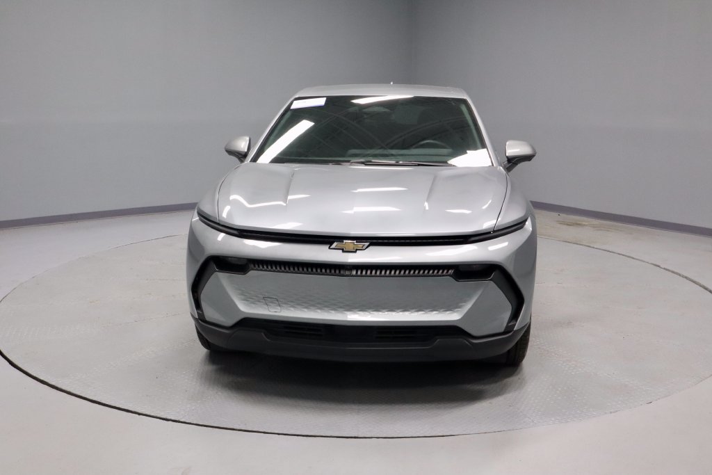 Used 2025 Chevrolet Equinox EV LT w/ Comfort Package FWD image 6