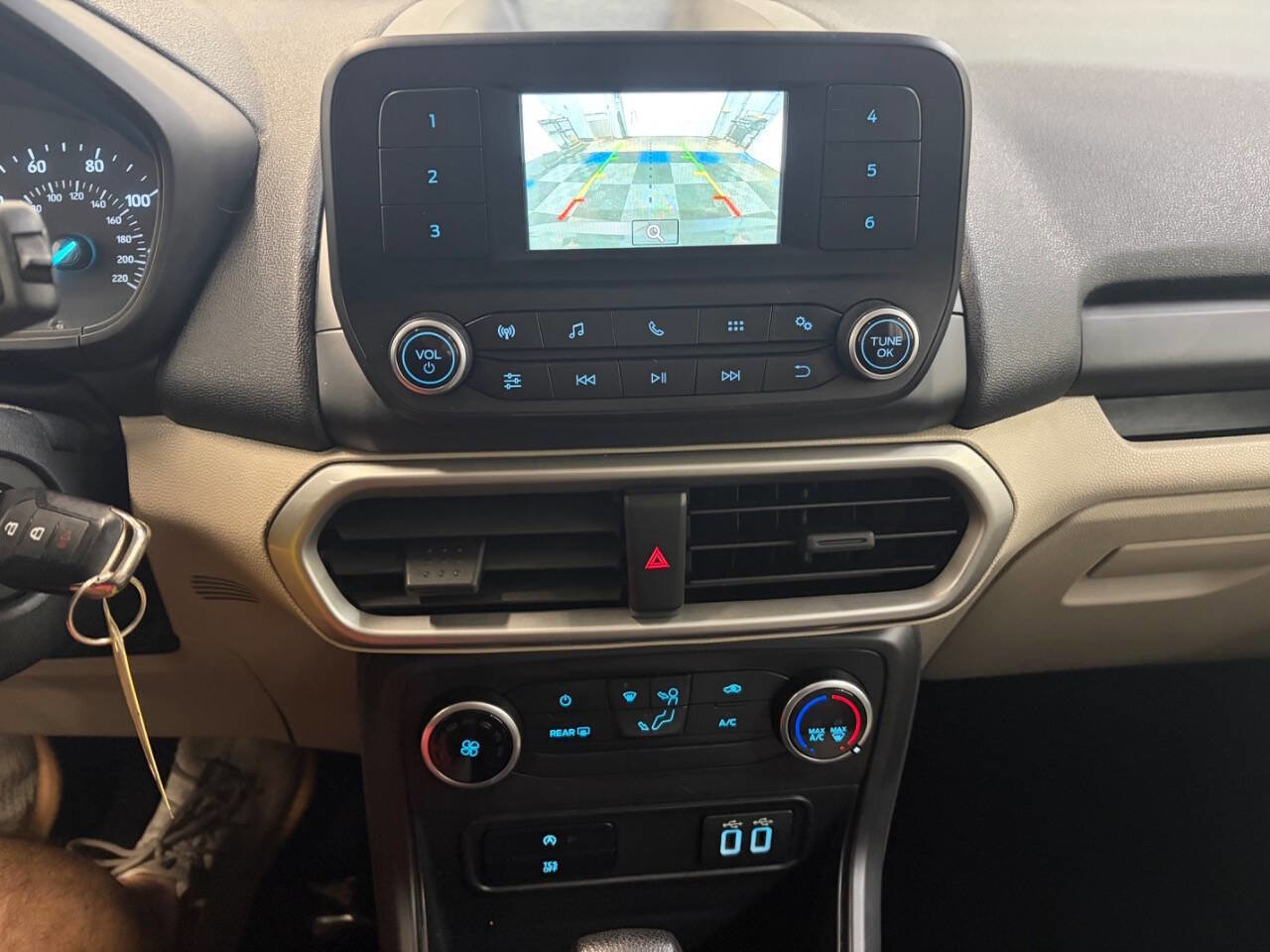 Used 2020 Ford EcoSport S AWD/4WD image 16