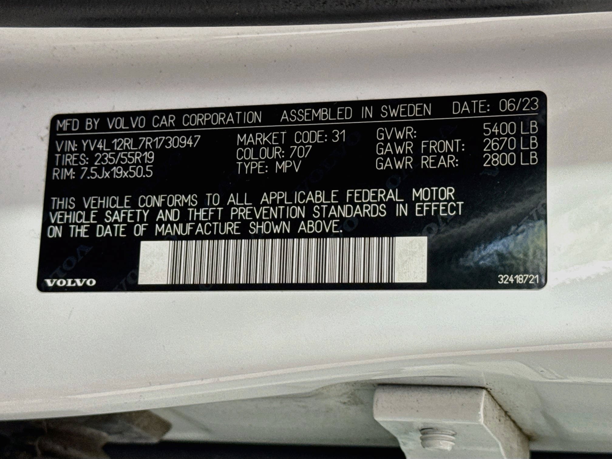 Used 2024 Volvo XC60 B5 Plus w/ Protection Package Premier AWD/4WD image 30