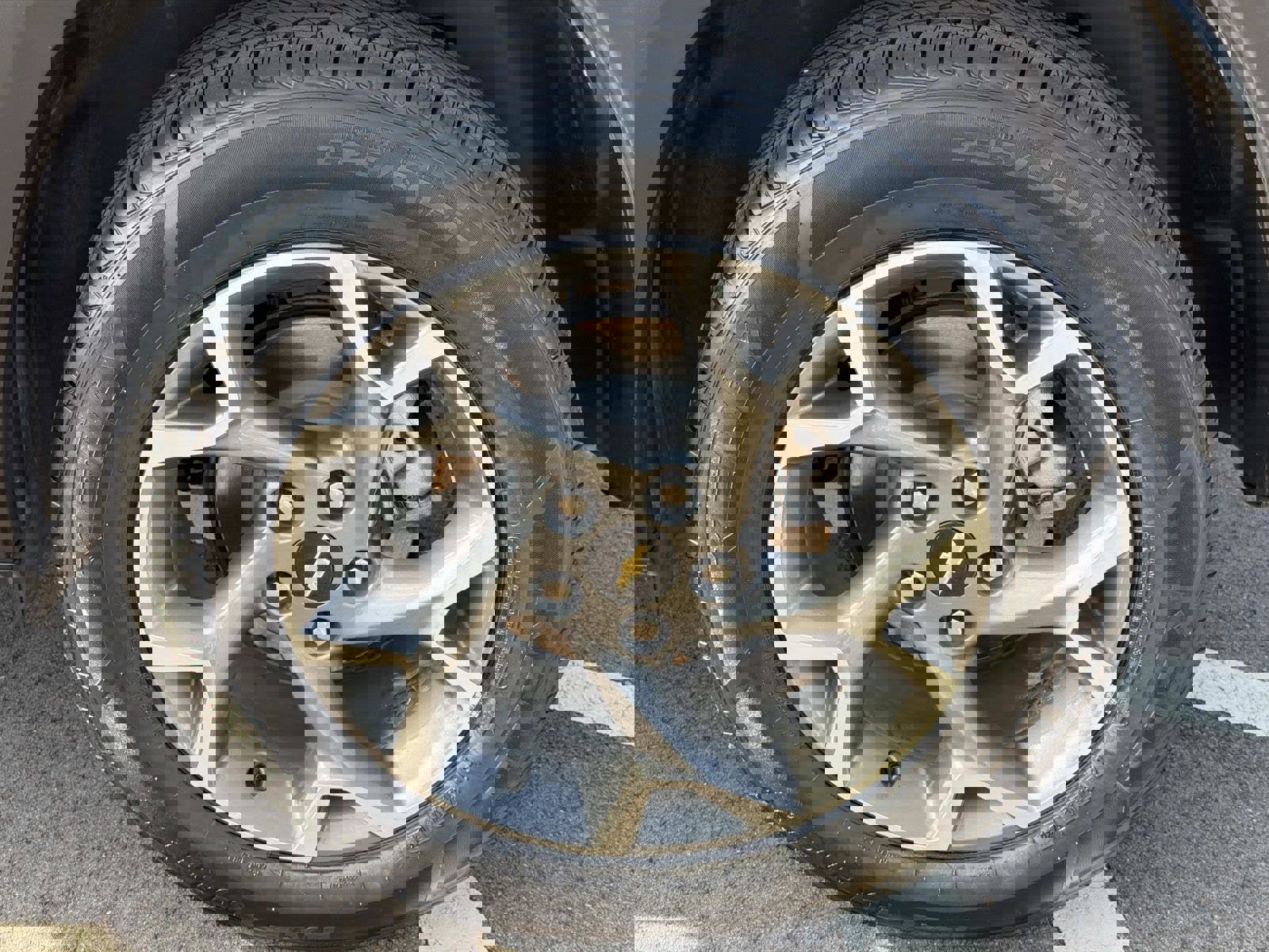 Certified 2025 Chevrolet Trax LT w/ LT Convenience Package image 13