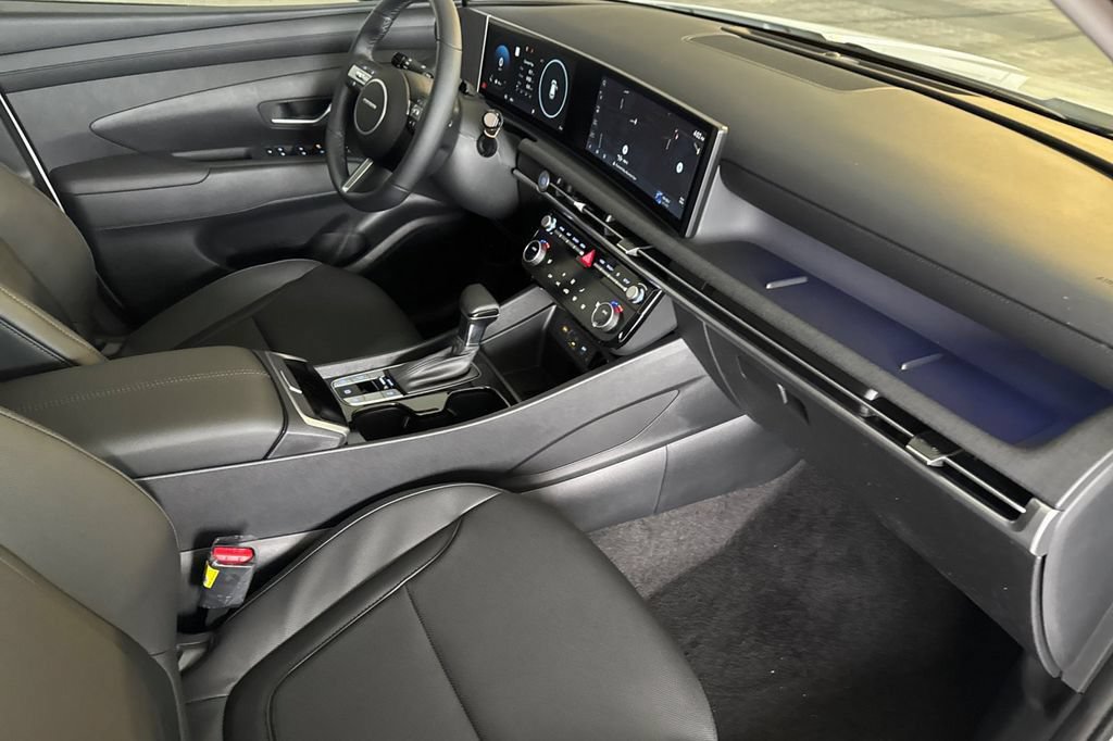 New 2026 Hyundai Tucson SEL FWD image 16