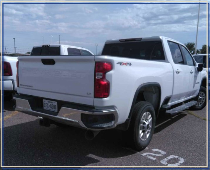 Used 2025 Chevrolet Silverado 2500 LT w/ Convenience Package AWD/4WD image 3