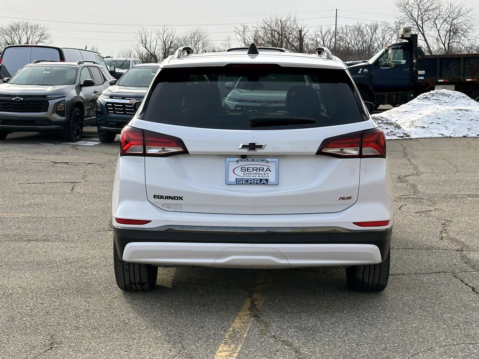 Certified 2023 Chevrolet Equinox RS w/ LPO, Floor Liner Package image 4