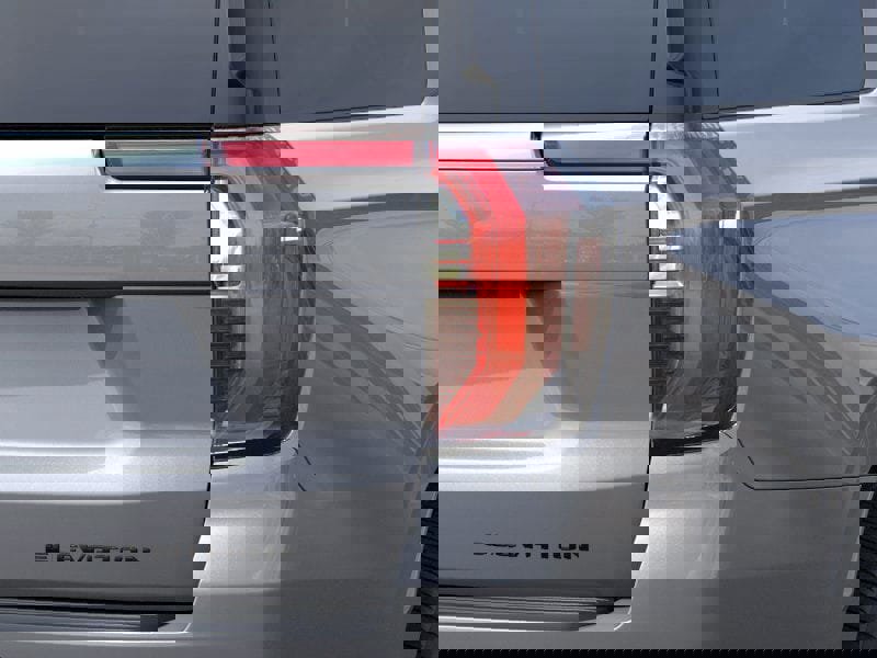 New 2026 GMC Yukon XL Elevation w/ Elevation Premium Package image 11