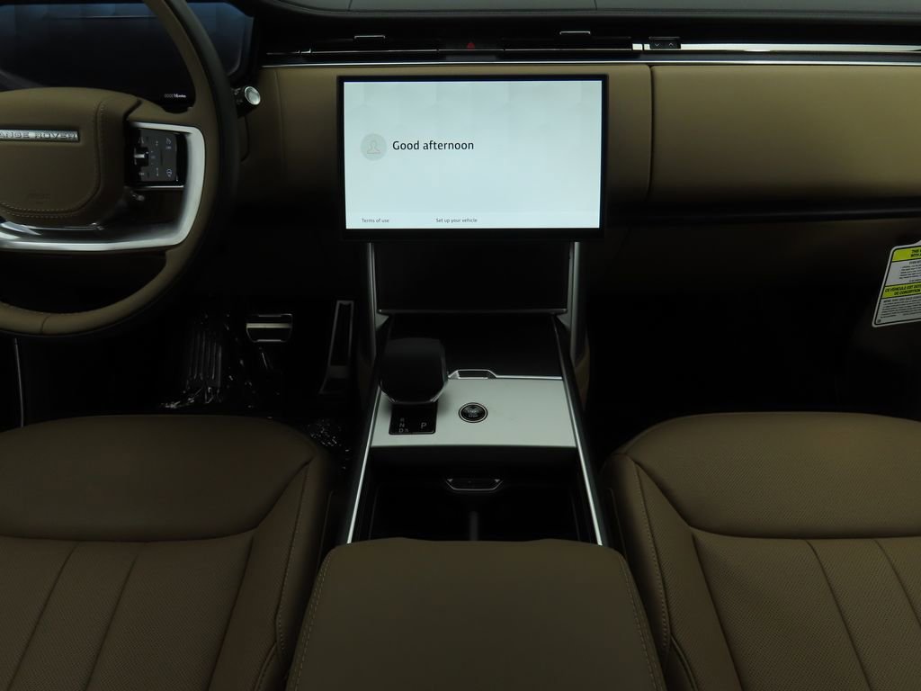 New 2026 Land Rover Range Rover Long Wheelbase SE image 13