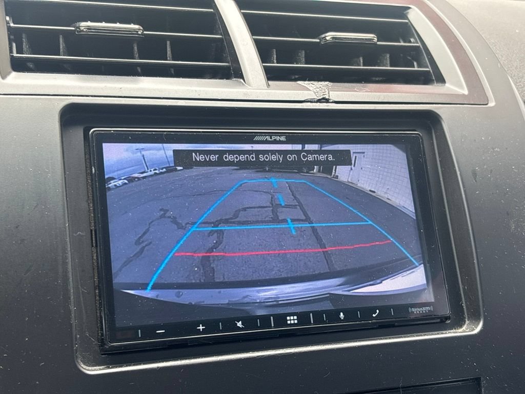 Used 2014 Toyota Camry SE FWD image 11
